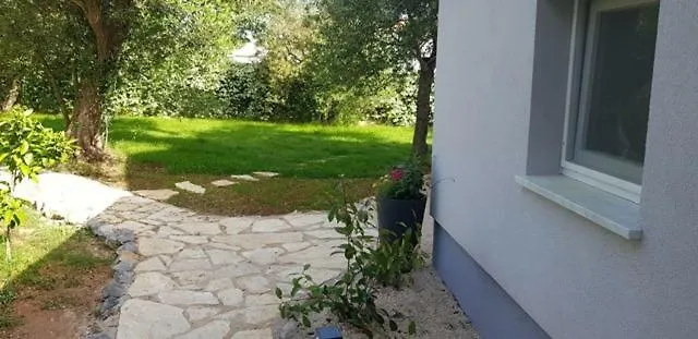 Family Rita Sveti Filip i Jakov